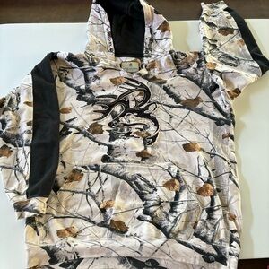 Legendary Whitetails Men's Camo Outfitter Hoodie Size LT